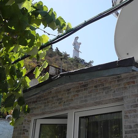 Cherdachok Tiflis Exterior foto